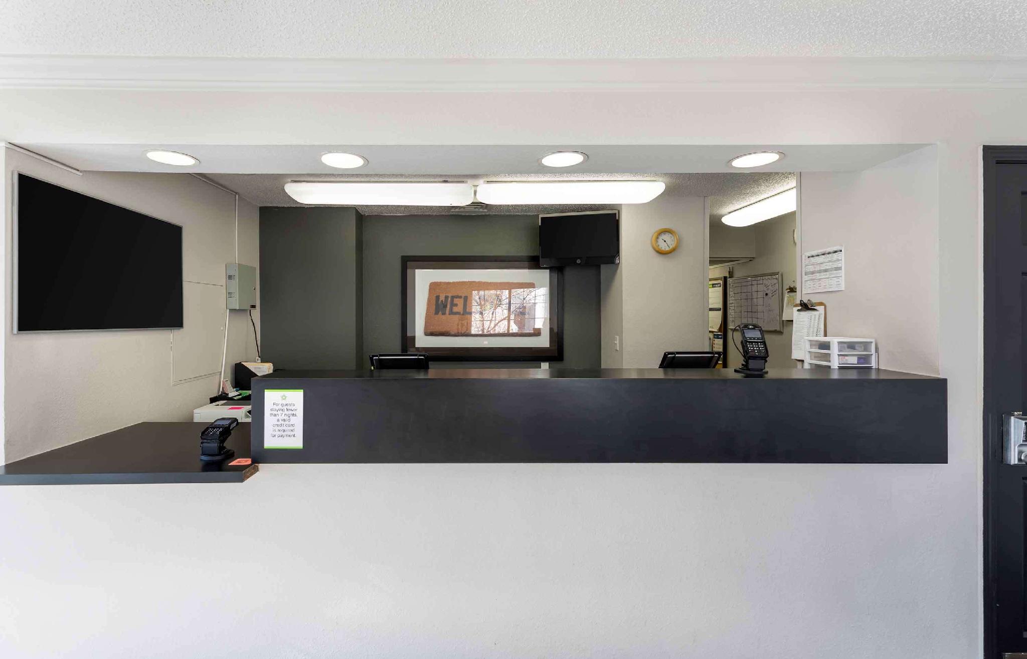 Extended Stay America Select Suites Denver Cherry Creek（エクステンデッド ステイ アメリカ セレクト スイーツ デンバー チェリー クリーク） 写真