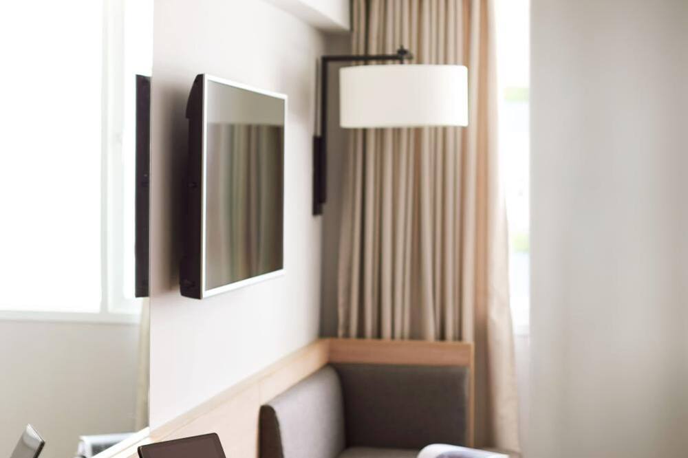 クリッタイ レジデンス 写真