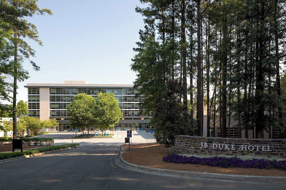 JB デューク ホテル 写真