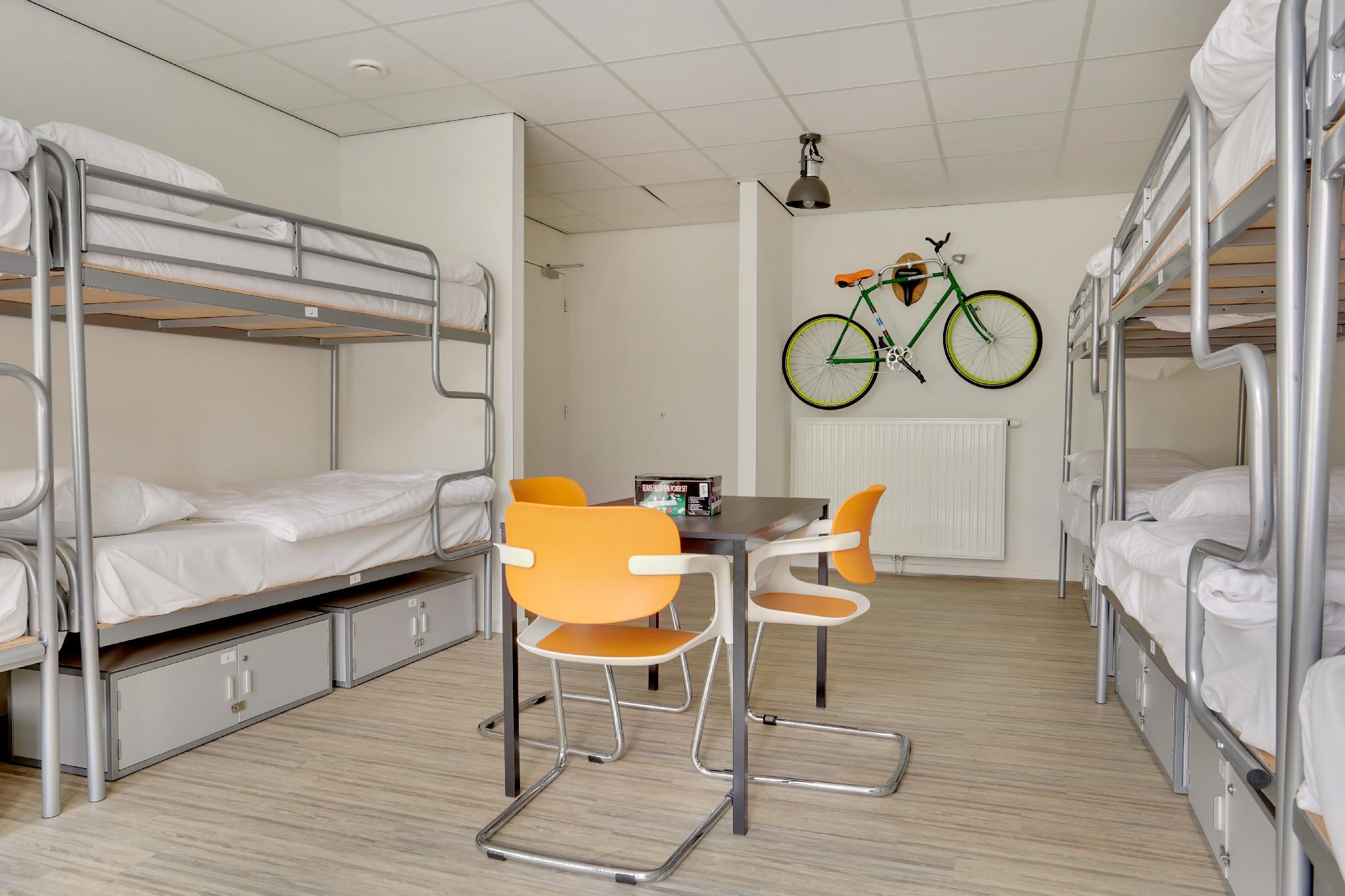 ダッチーズ ホステル 写真