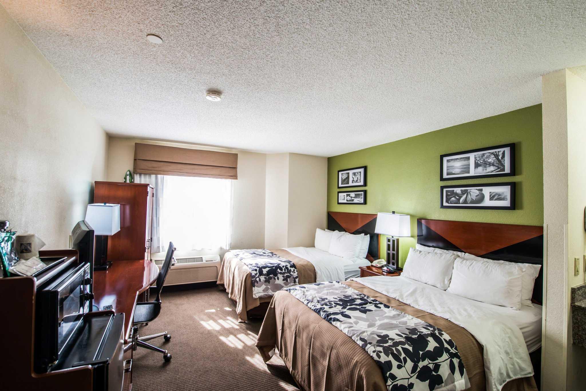 スリープ イン ステイツヴィル I-40 写真