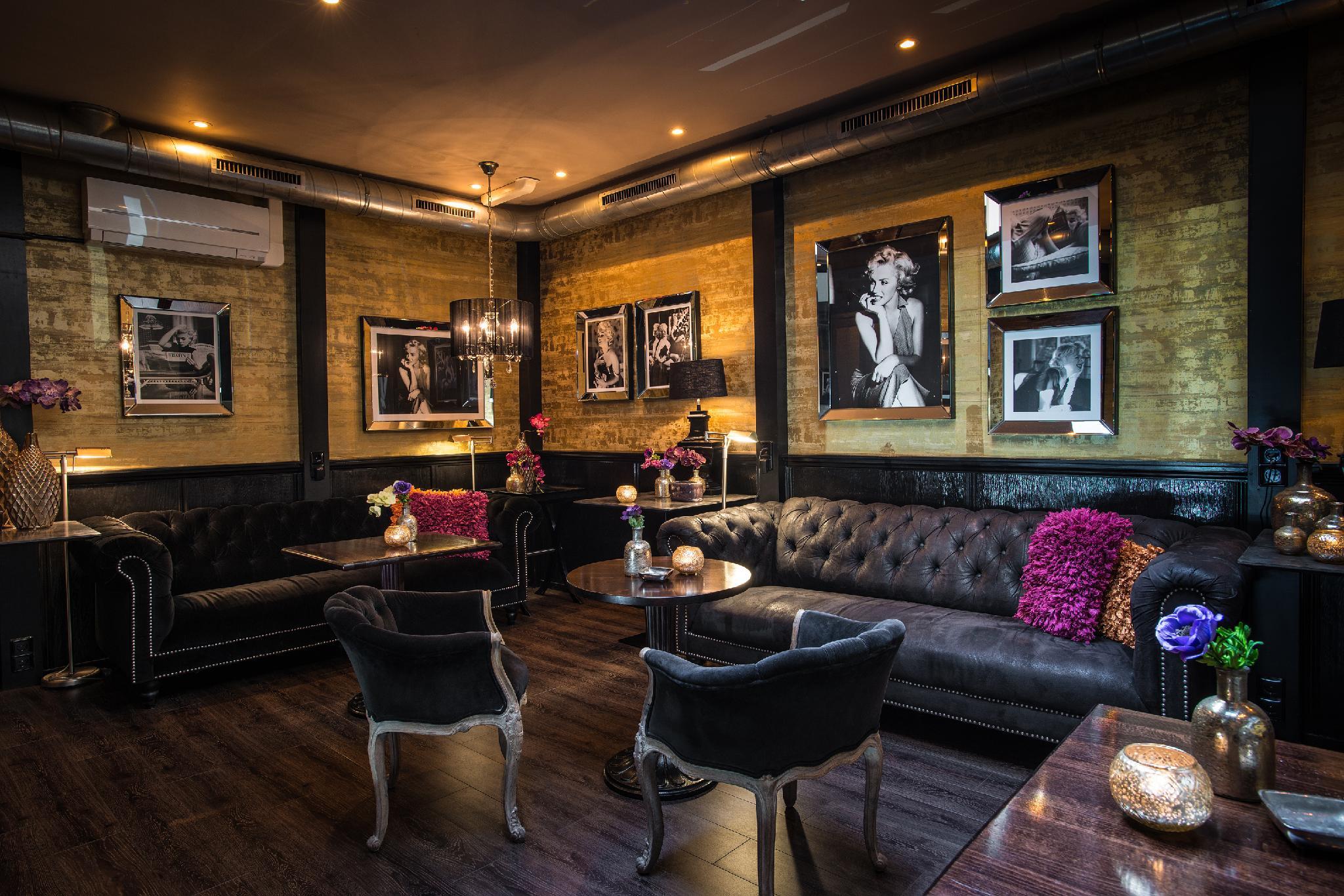 ホテル セバスティアンズ 写真