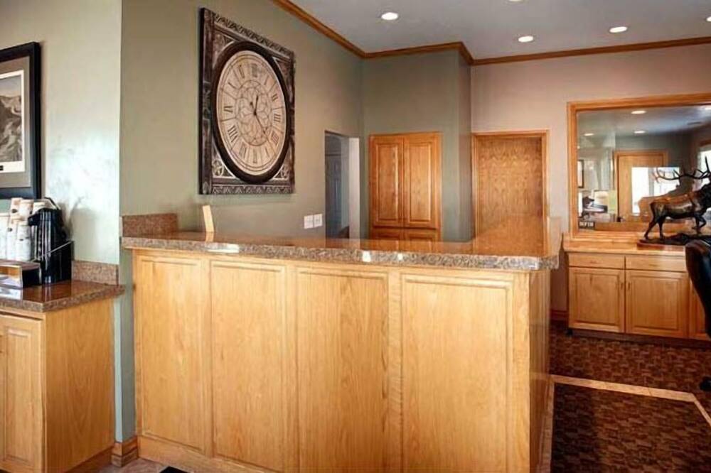 エコノ ロッジ イン & スイーツ バーナル ニア ダイナソー モニュメント 写真