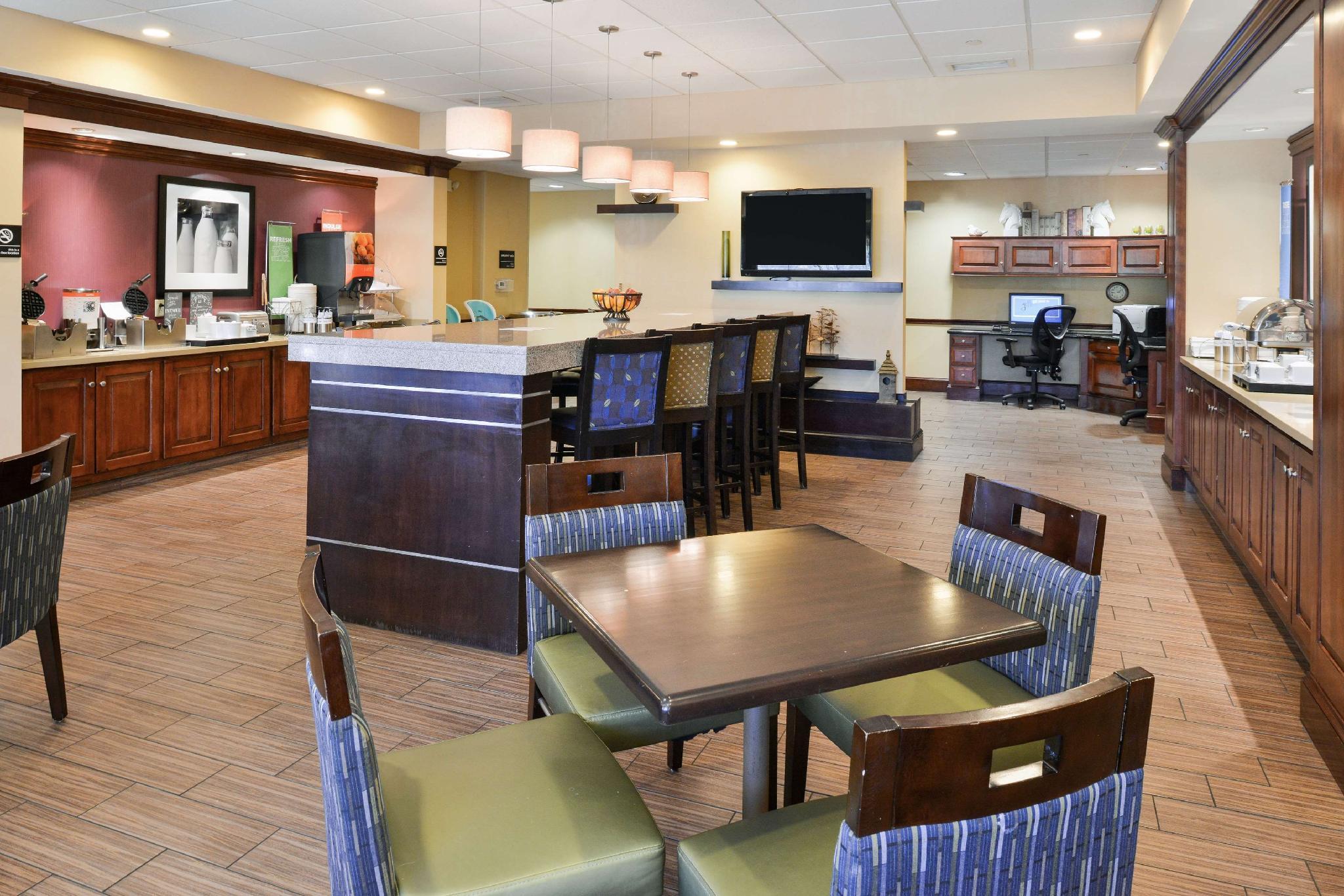 Hampton Inn Waynesboro/Stuarts Draft 写真