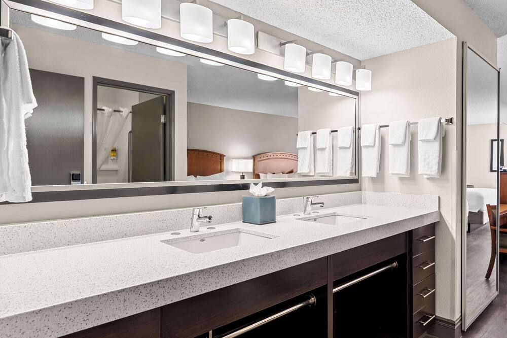 ベストウェスタン プラス アット レイク パウエル 写真