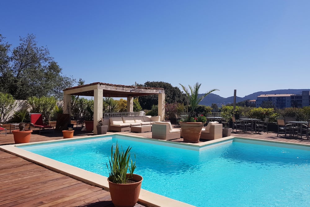 ホテル ル ティルバリー 写真