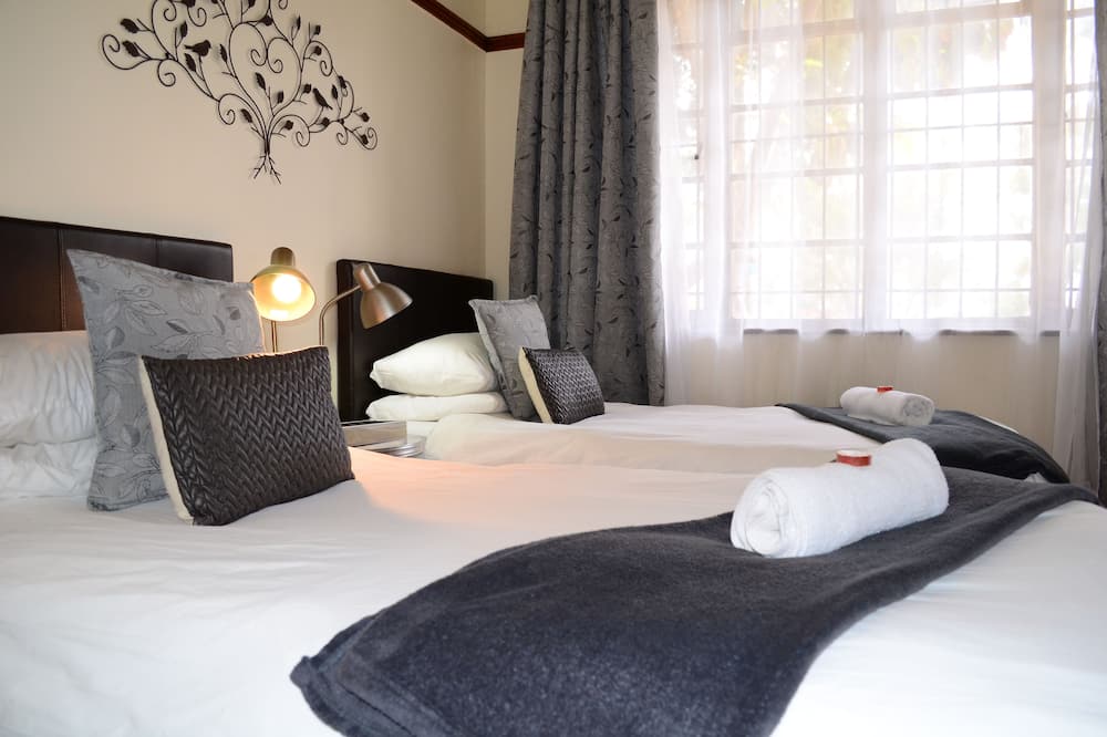 ア サンフラワー ストップ バックパッカーズ 写真