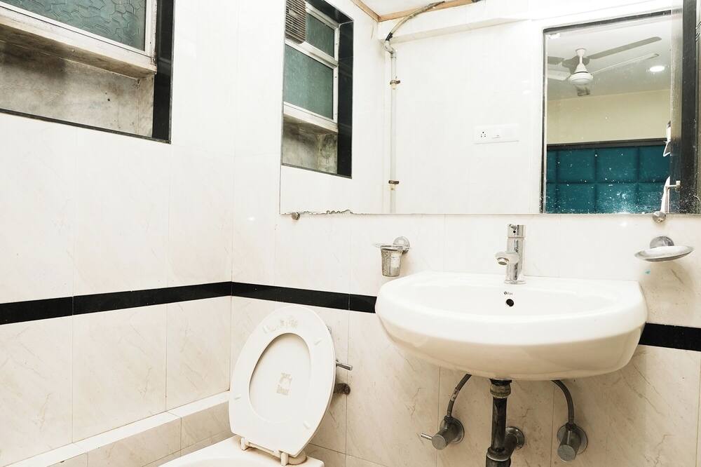 ホテル キングス パレス 写真