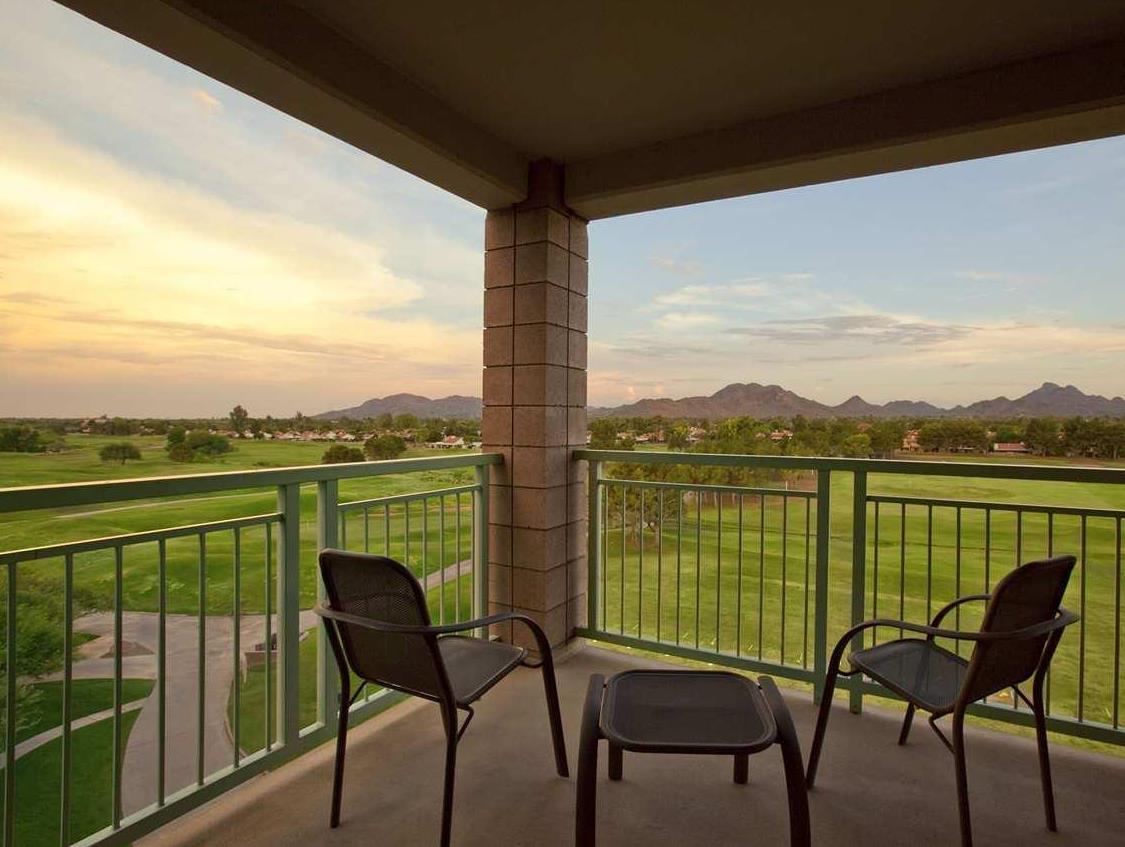 Embassy Suites by Hilton Phoenix Scottsdale 写真