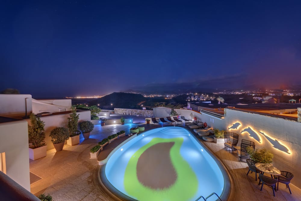 クーロス アート ホテル【大人専用】 写真