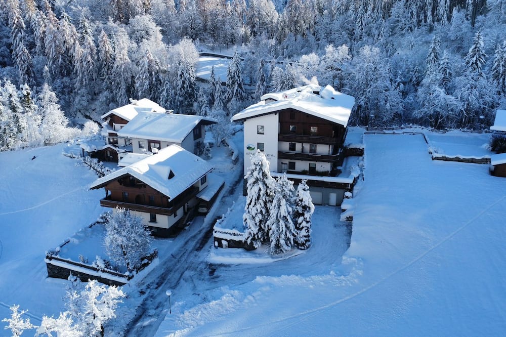 アパート トゥクセタール 写真