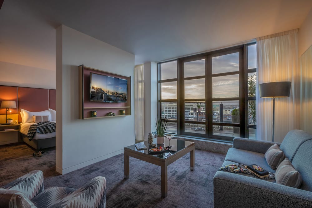 ザ スペンサー ホテル 写真