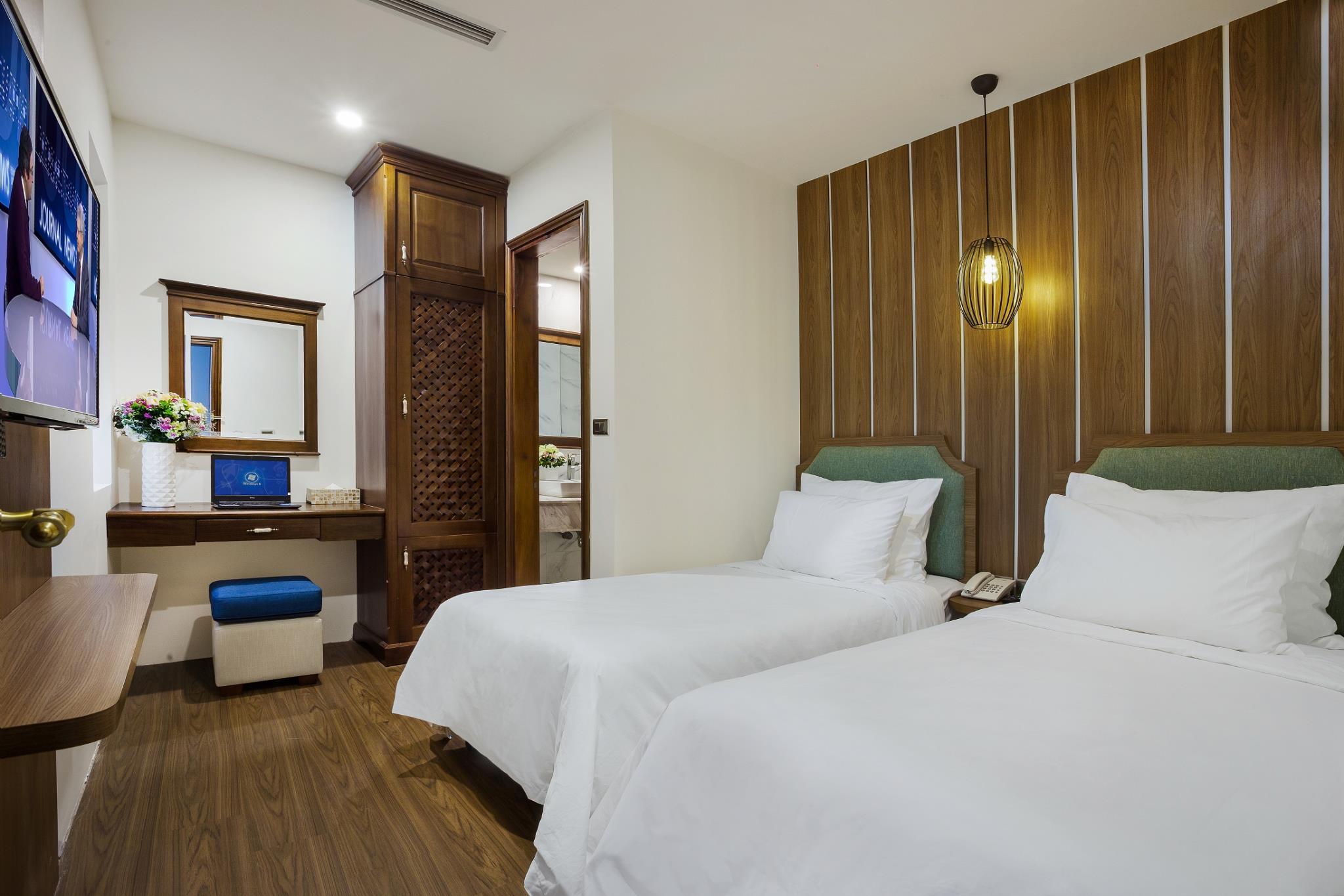 マロ ホテル 写真