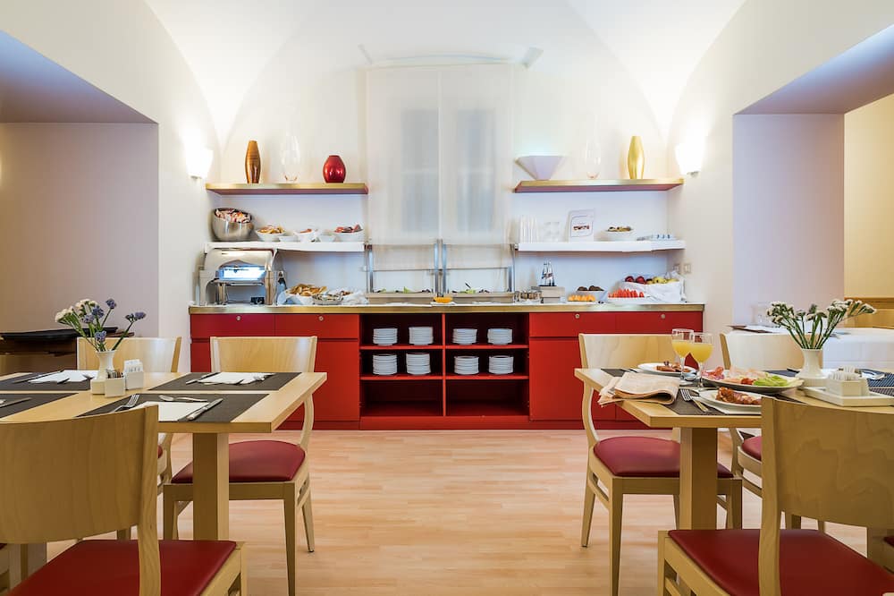 ホテル ガリバルディ 写真