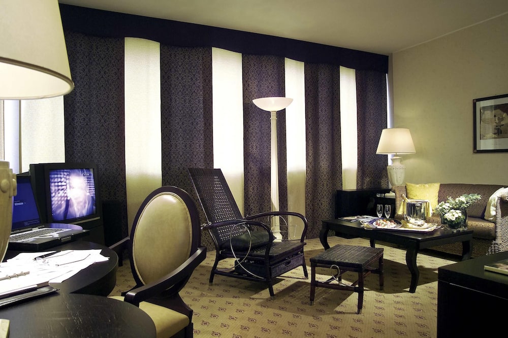 メルキュール ローマ ウェストホテル 写真