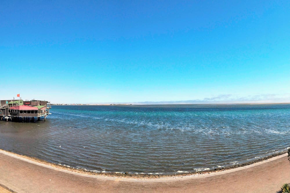 プロテア ホテル ウォルビス ベイ ペリカン ベイ 写真