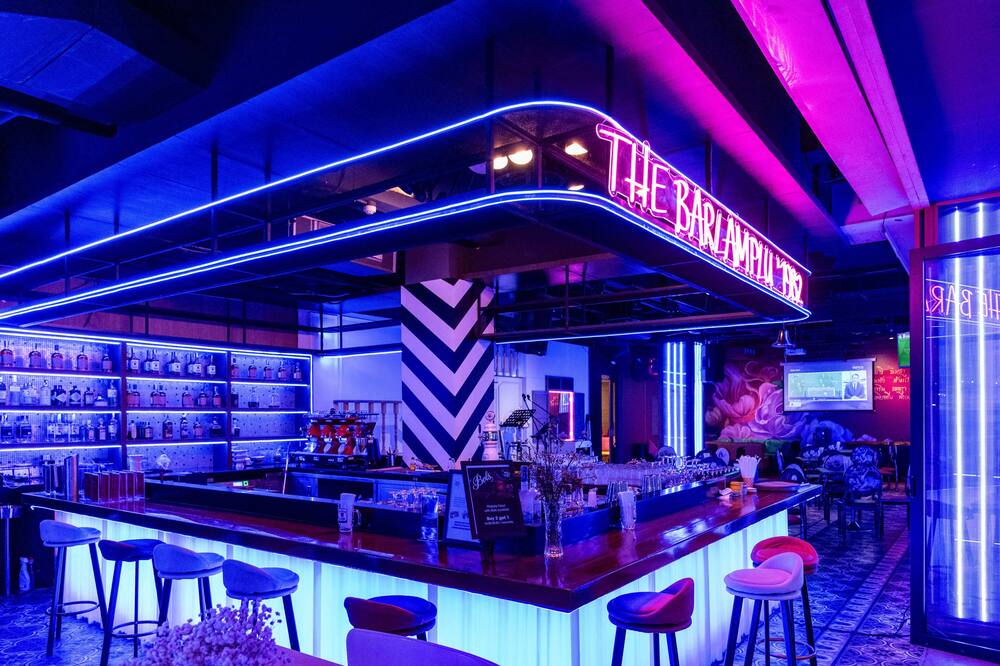 ティニディートレンディバンコクカオサン 写真