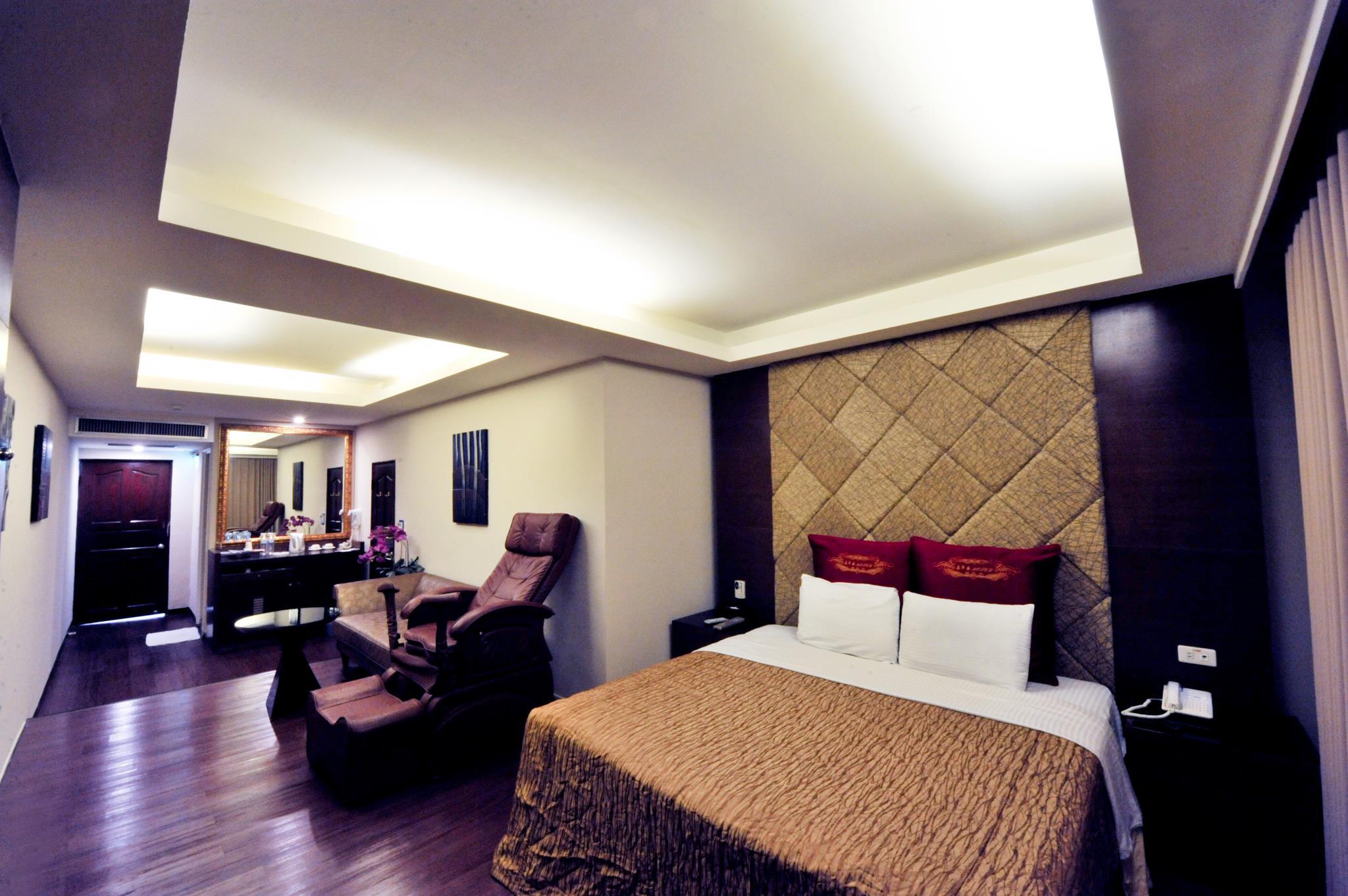 カーニバル モーテル 写真