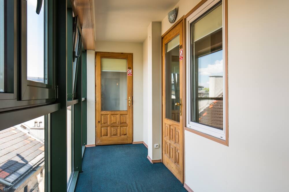 ジョーダン ゲスト ルームズ 写真