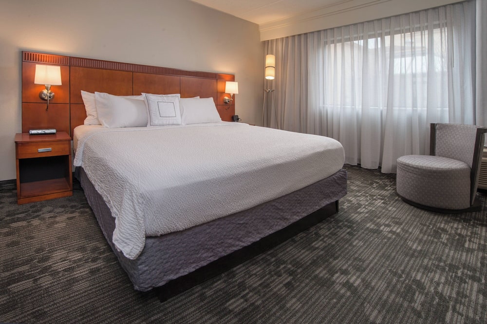 Courtyard by Marriott Fairfax Fair Oaks 写真