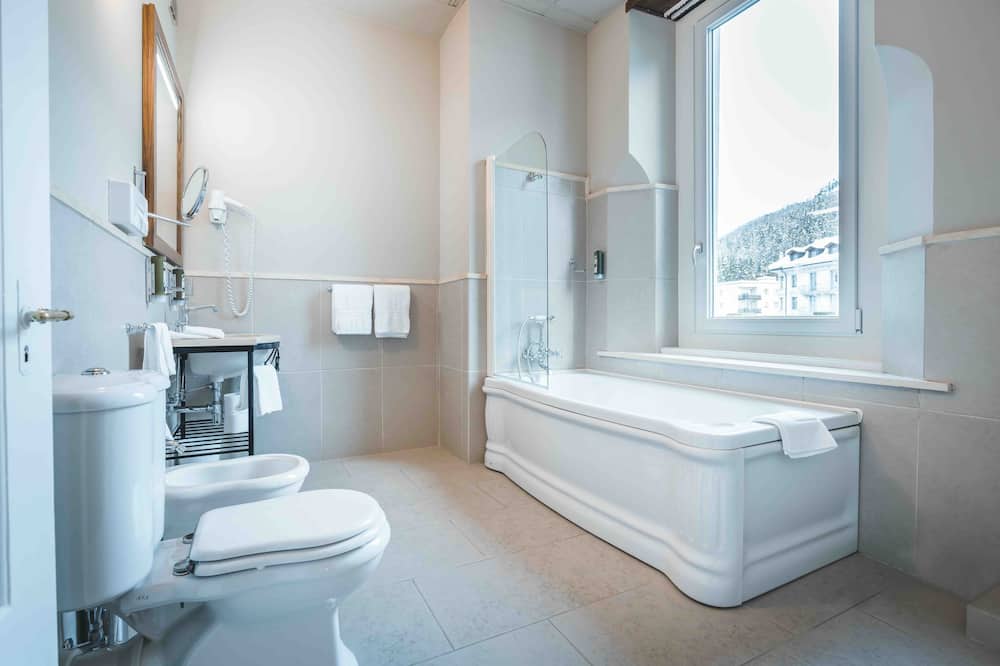 ホテル レーヌ ビクトリア サンモリッツ 写真