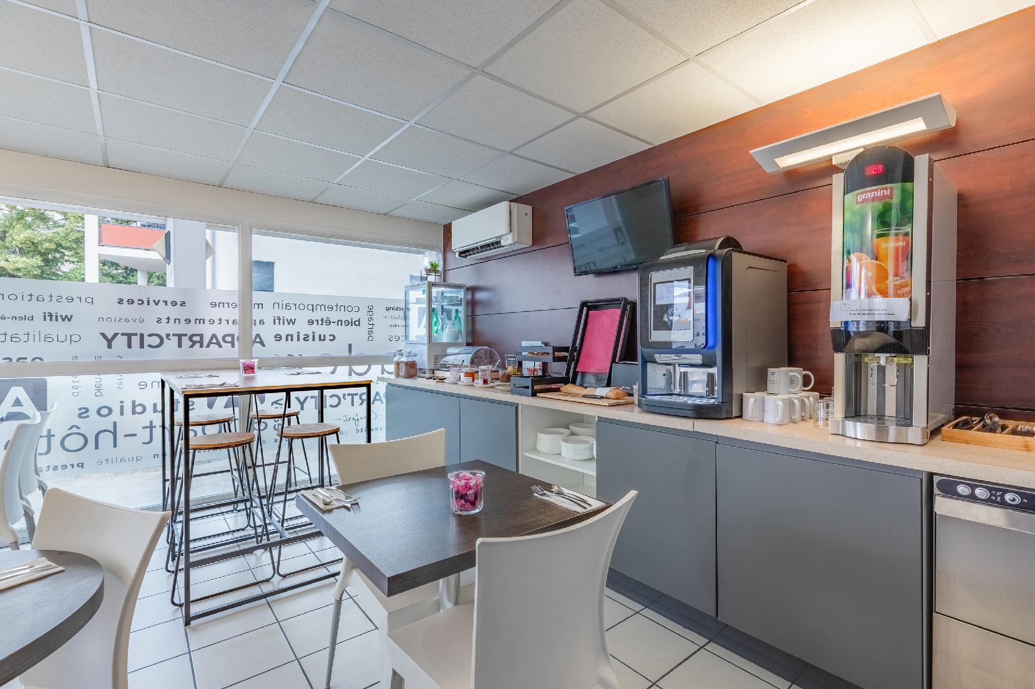 アパートシティ クラシック トノン レ バン 写真