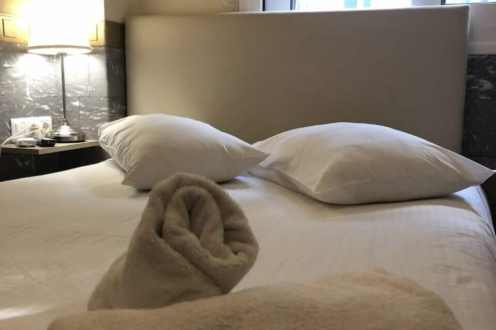 フィディアス ホテル 写真