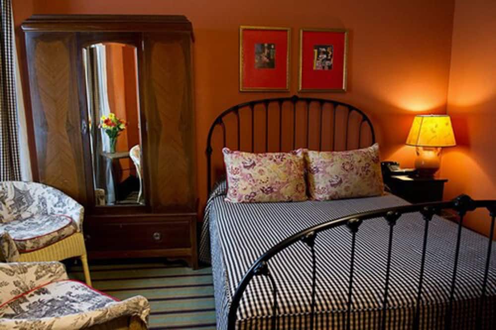 ホテル ボエーム 写真