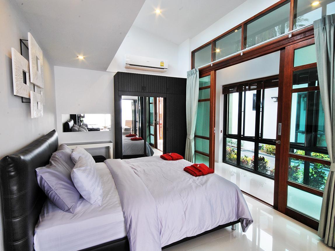 ヴィラ ラバロン 写真