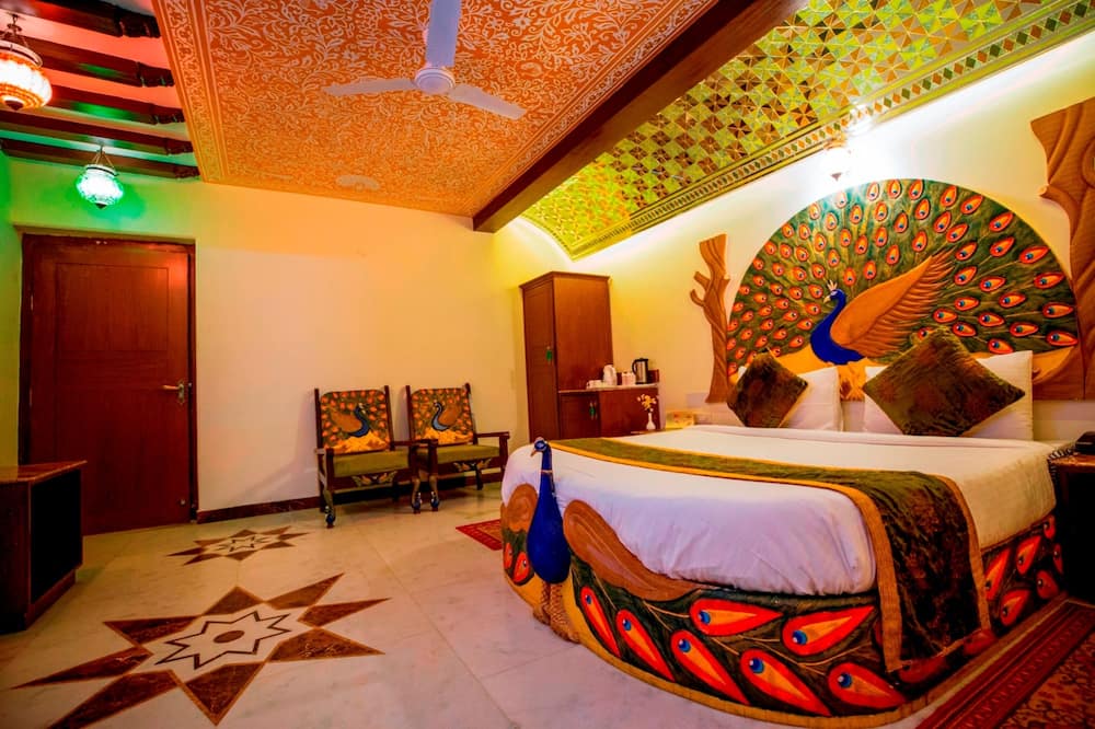 ナハルガ ハヴェリ 写真