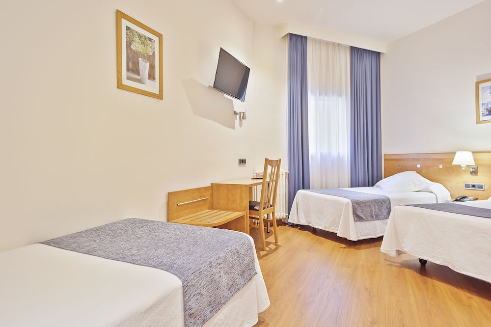 ホテル アクタ アンティベス 写真