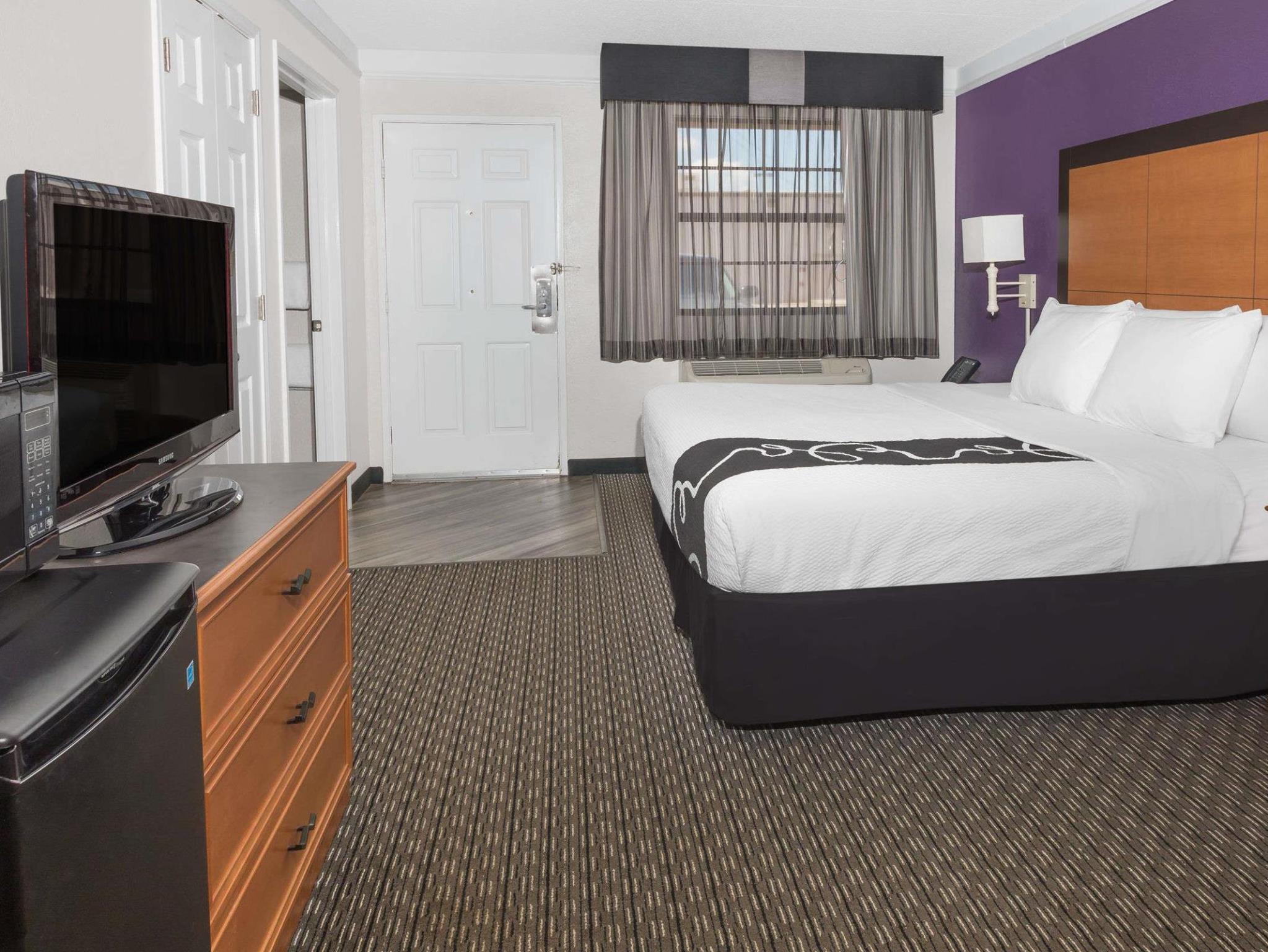 ベイモント バイ ウィンダム グリーンビル ウッドラフ ロード 写真