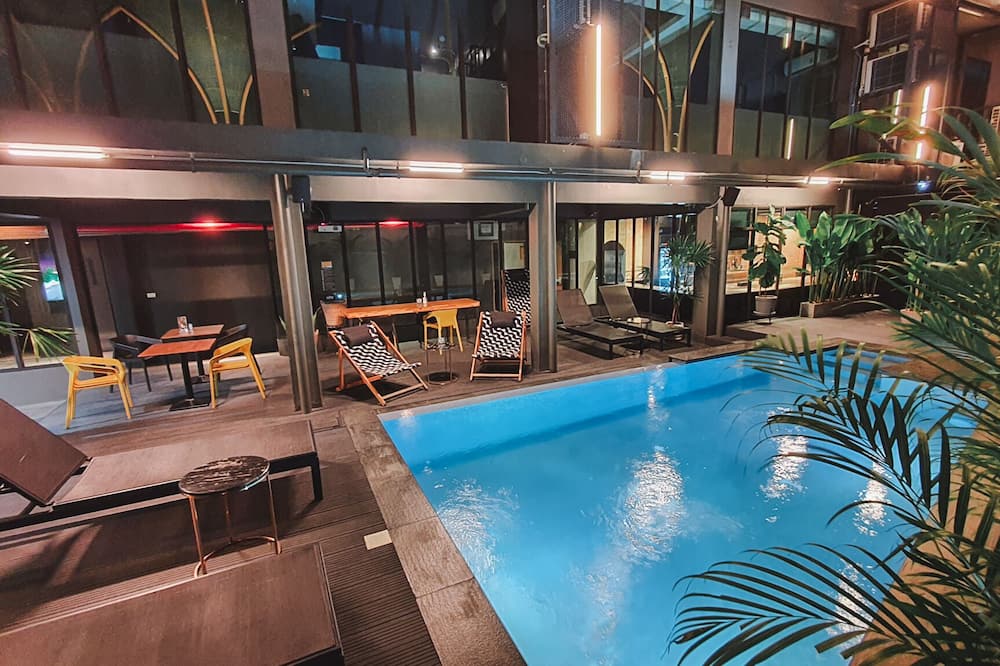 ホテル オーディナリー バンコク 写真