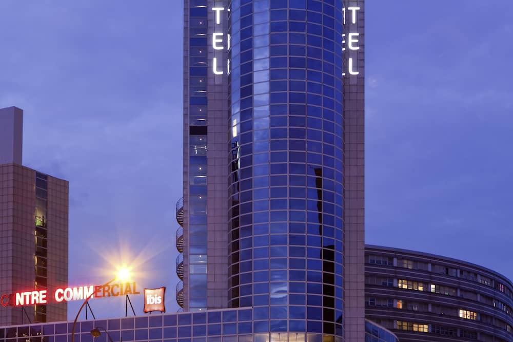 イビス パリ ポルト ドゥ モントルイユ 写真