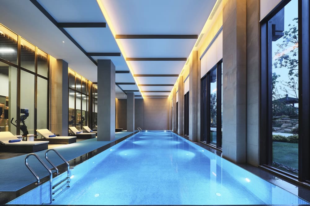 クラウン プラザ 無錫 レイク ビュー by IHG (無錫融皇創皇冠假日酒店) 写真