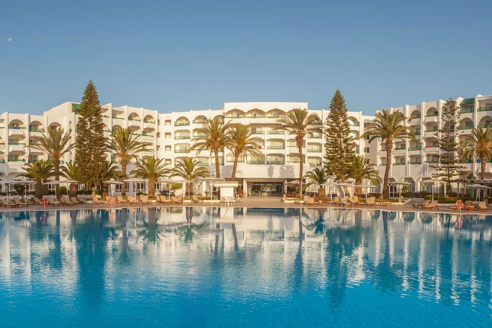 El Mouradi Palace 写真