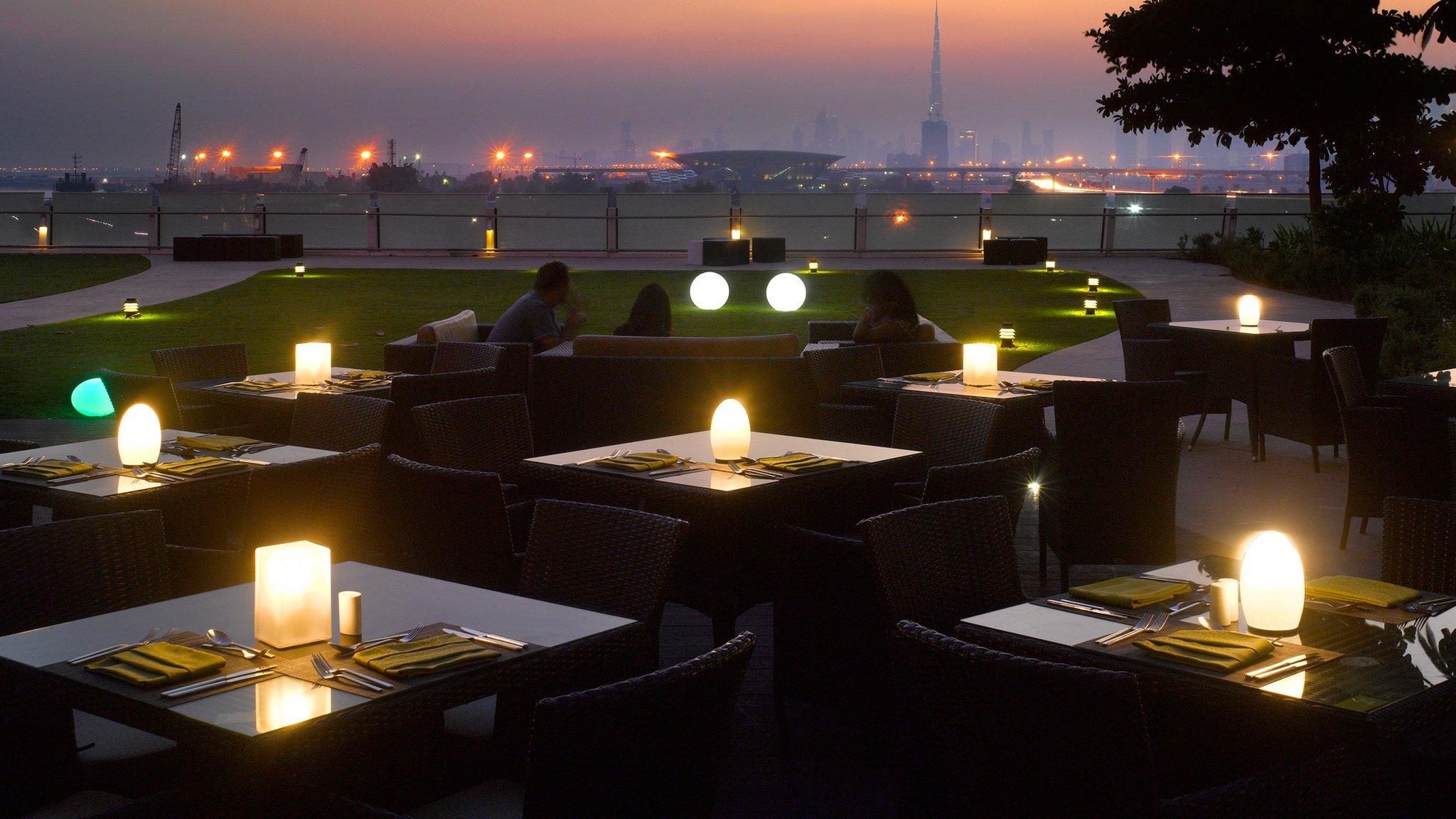 クラウン プラザ ドバイ フェスティバル シティ バイ IHG 写真