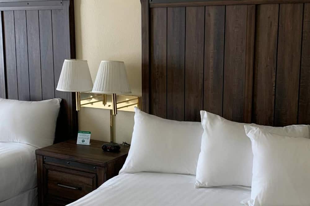 イエローストーン ロッジ 写真