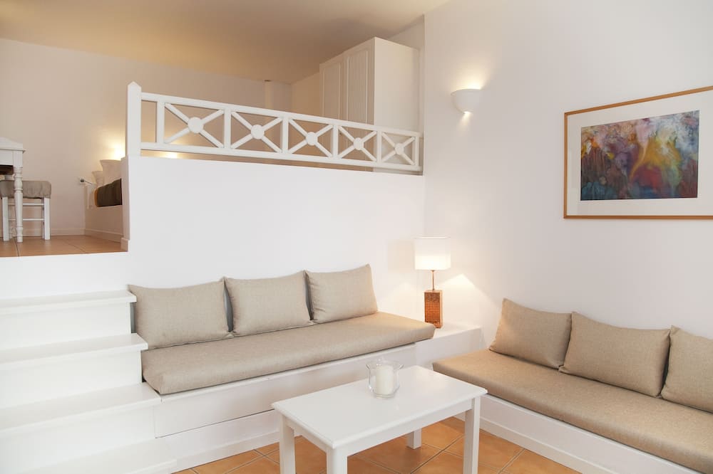 ホワイトデック ホテル 写真