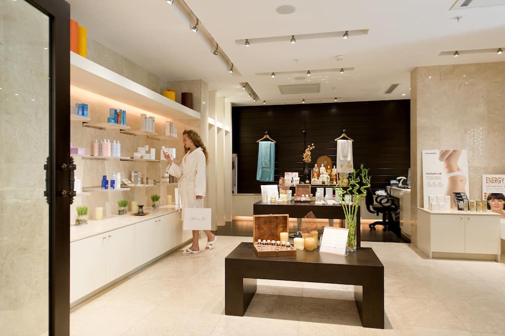 ザナドゥ リゾート ホテル 写真