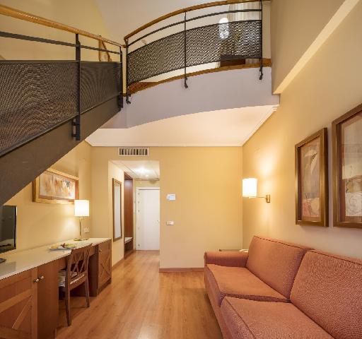 イルニオン アルコーラ セビリア 写真