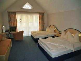 ホテル アトリウム 写真