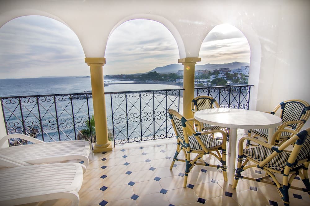 Park Plaza Suites Apartamentos 写真