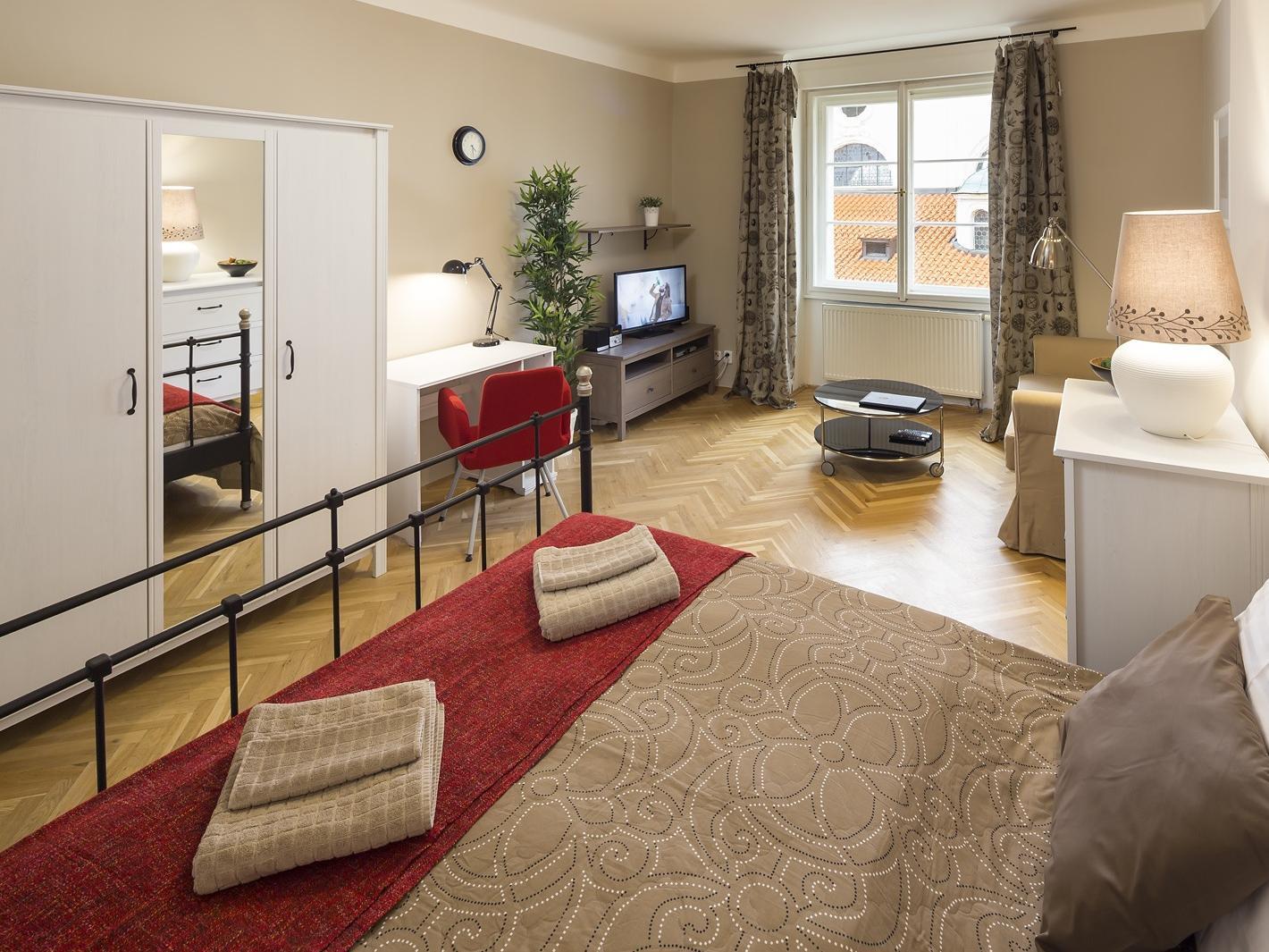 オールド タウン テンプロヴァ アパートメンツ 写真