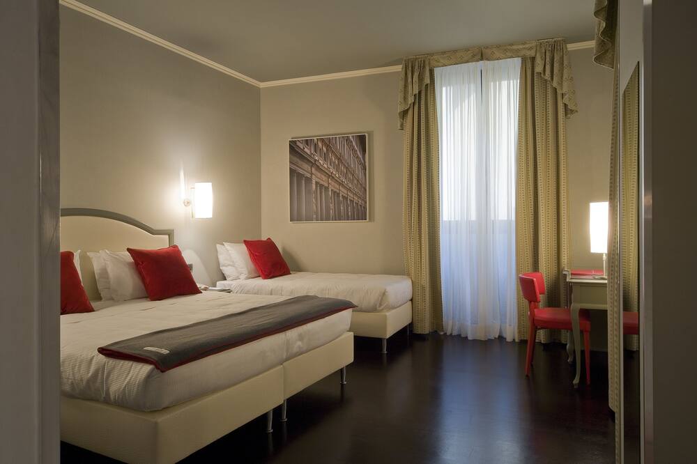 ホテル ロッソ 23 写真