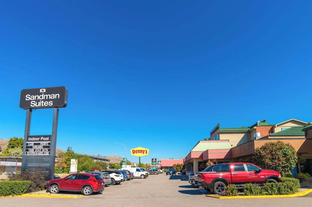 Sandman Hotel Vernon 写真