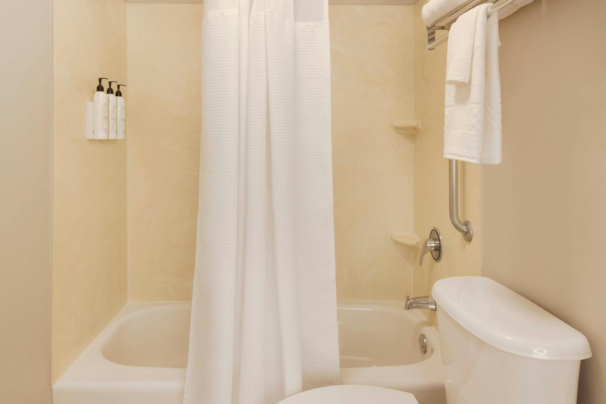 SpringHill Suites by Marriott Newark Liberty International Airport 写真