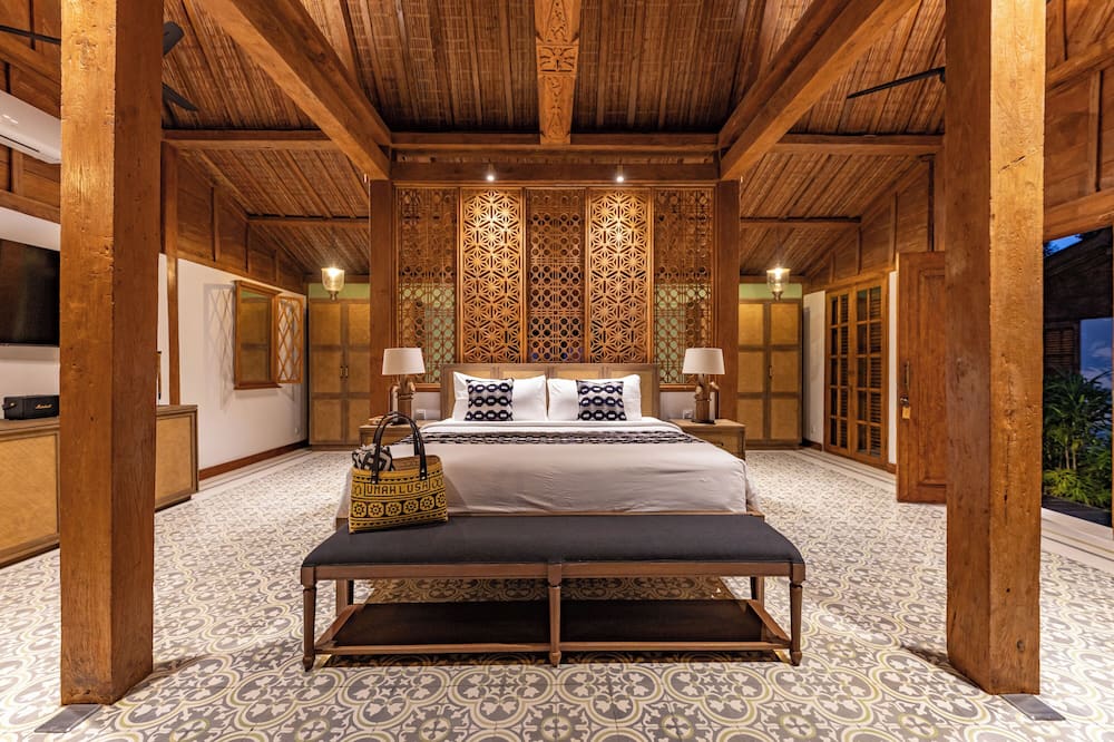 ウマ ルサ 写真