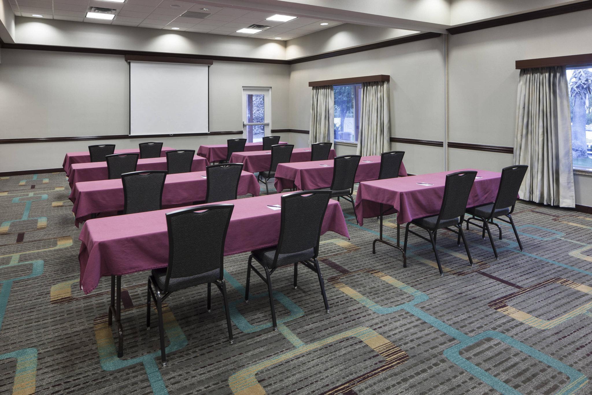 Residence Inn by Marriott Tucson Airport 写真