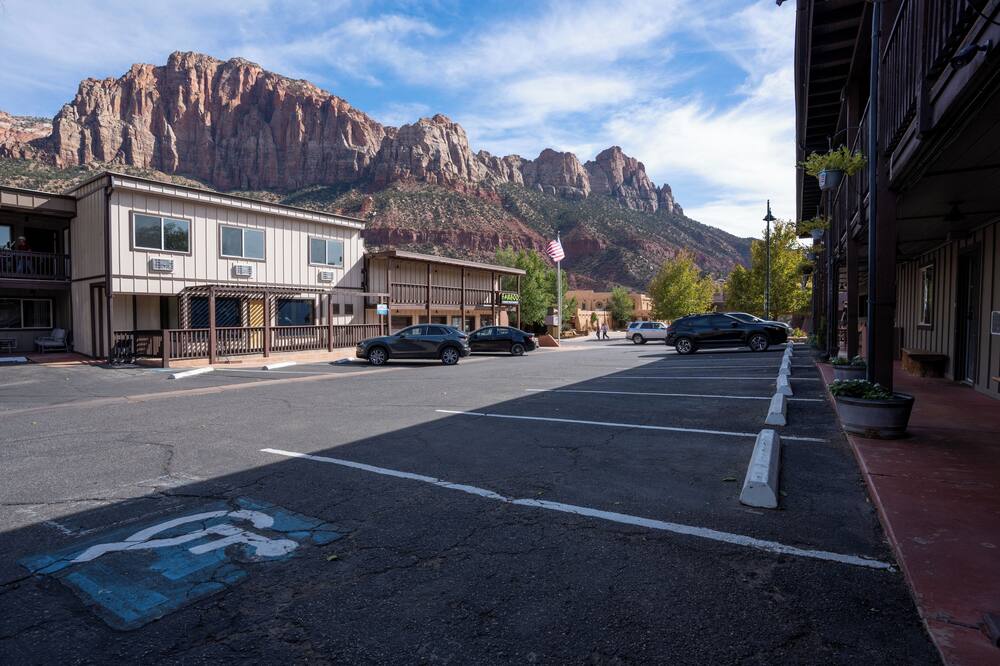 パイオニア ロッジ ザイオン ナショナル パーク-スプリングデール 写真